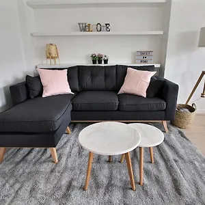  Appartement Rent A Flat - Montgomery Belgique